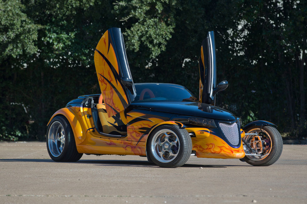 Wild Thing, custom Prowler, 2010 House Of Kolor calendar car, photo 01.