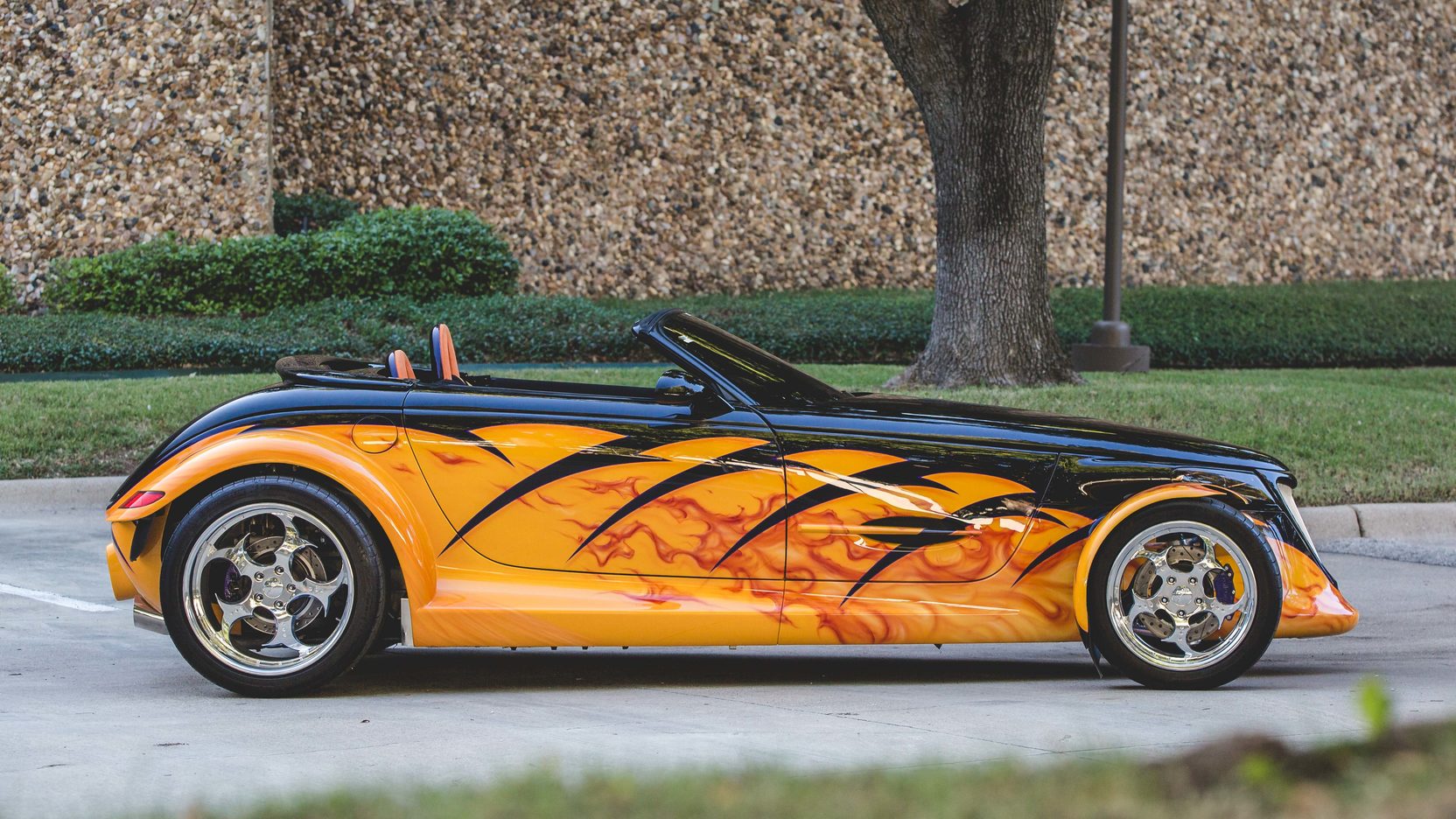 Wild Thing, custom Prowler, 2010 House Of Kolor calendar car, photo 06.