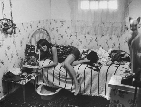 Sharon Breeze with a Beatles poster