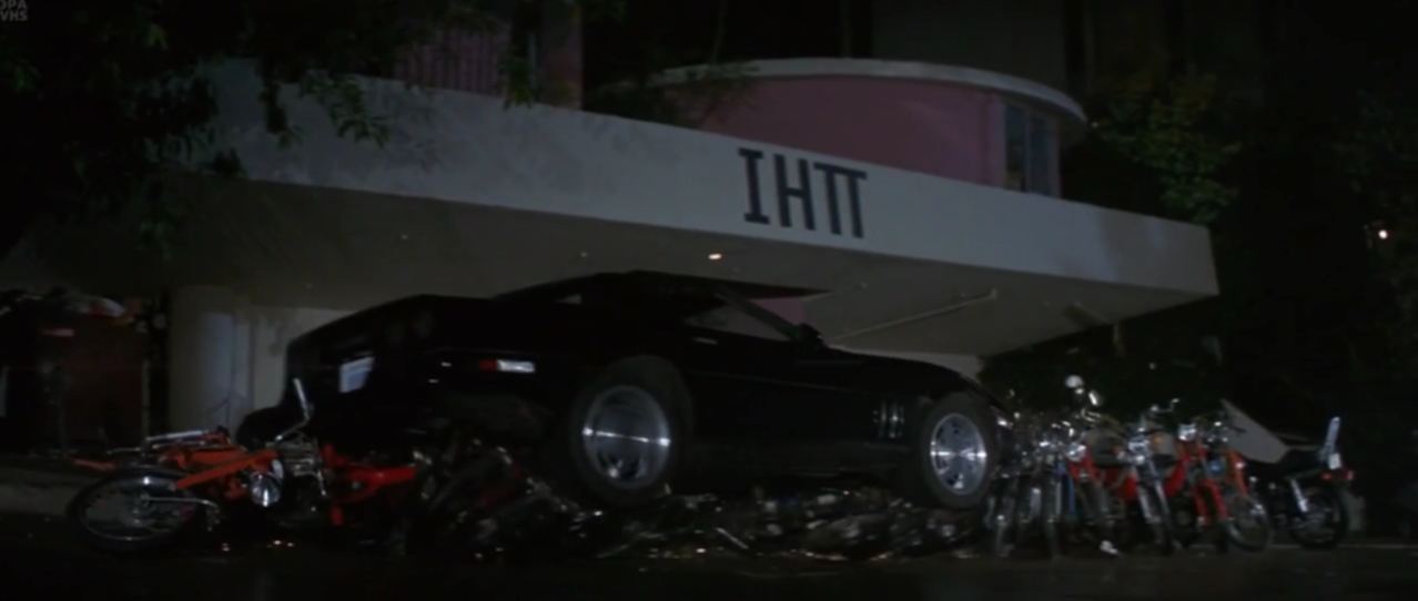 Chevrolet Corvette C4, Adventures of Ford Fairlane