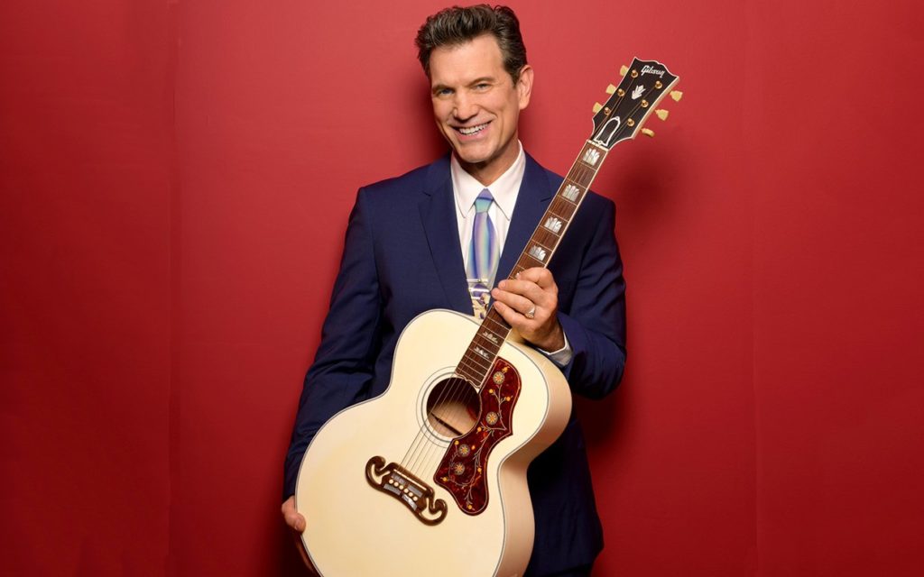 Chris Isaac's New Christmas Album 2022