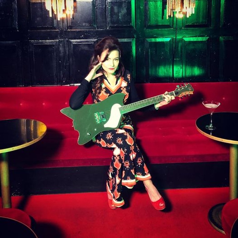 Manuela Hutter, Manuela Hutter, Hillbilly Moon Explosion