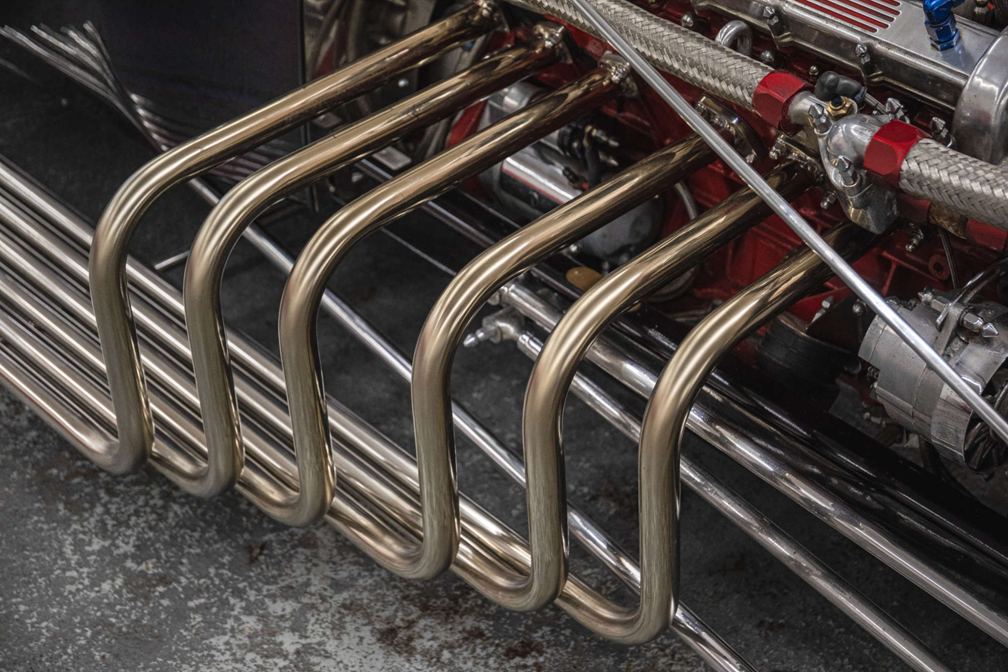 Sticky Rubber, a hot rod with a Jaguar V12 engine and supercharging, photo 14.