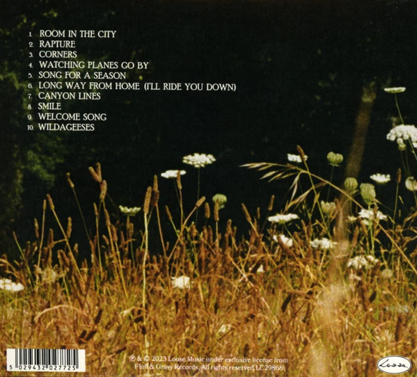 Kassi Valazza Knows Nothing 2023, the reverse side of the album cover