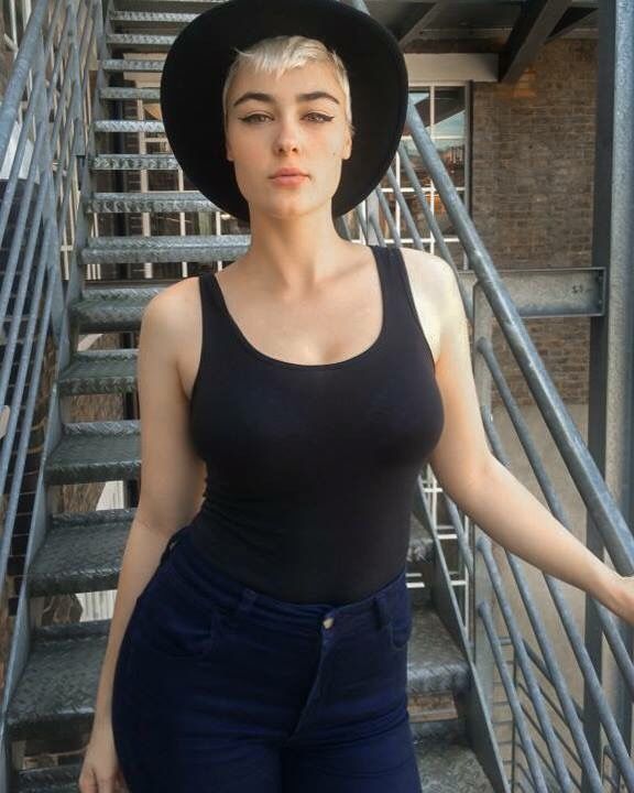 Stefania Ferrario, Stefania Ferrario