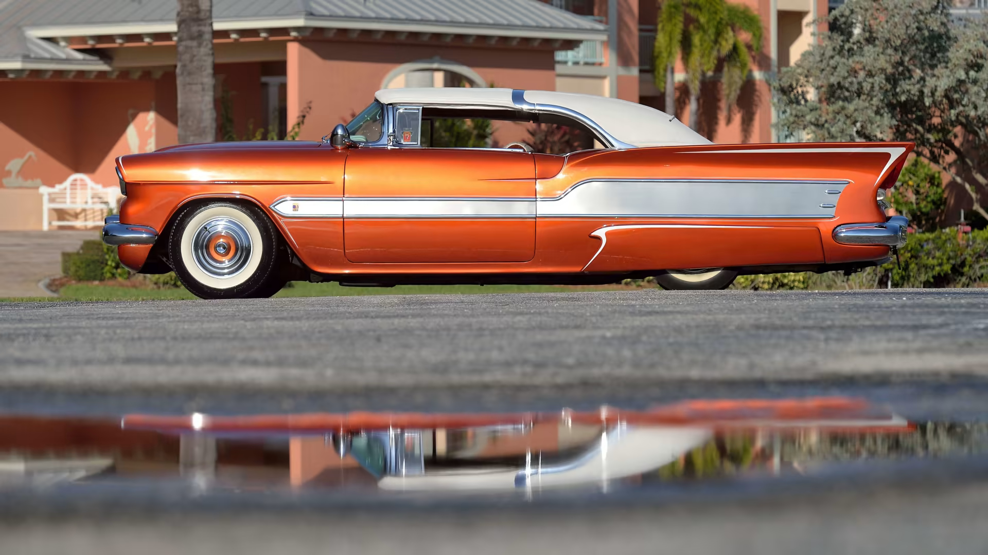 1955 Chevrolet Bel Air Convertible - Aztec by George Barris, photo 08.