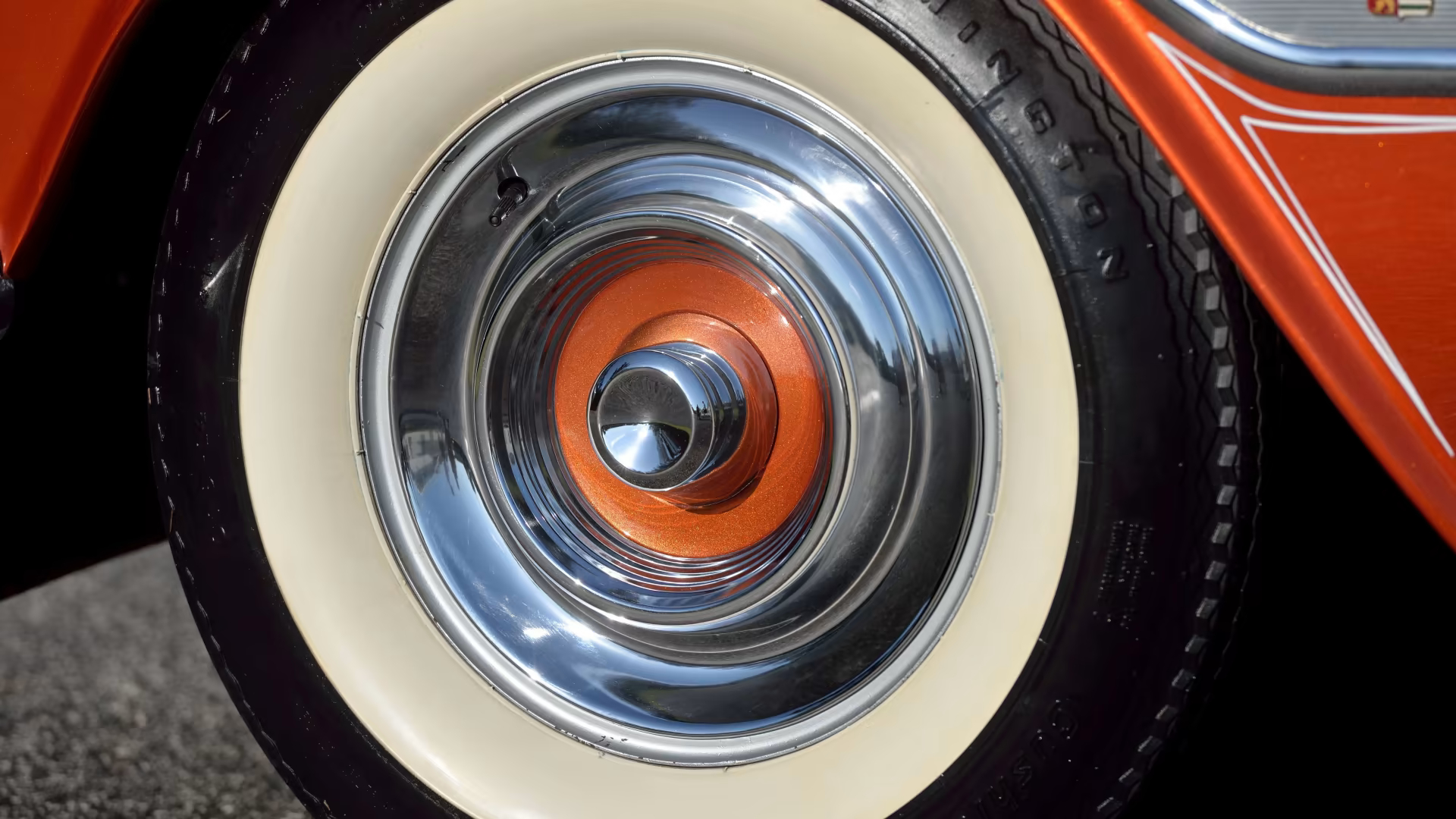 1955 Chevrolet Bel Air Convertible - Aztec by George Barris, photo 13.