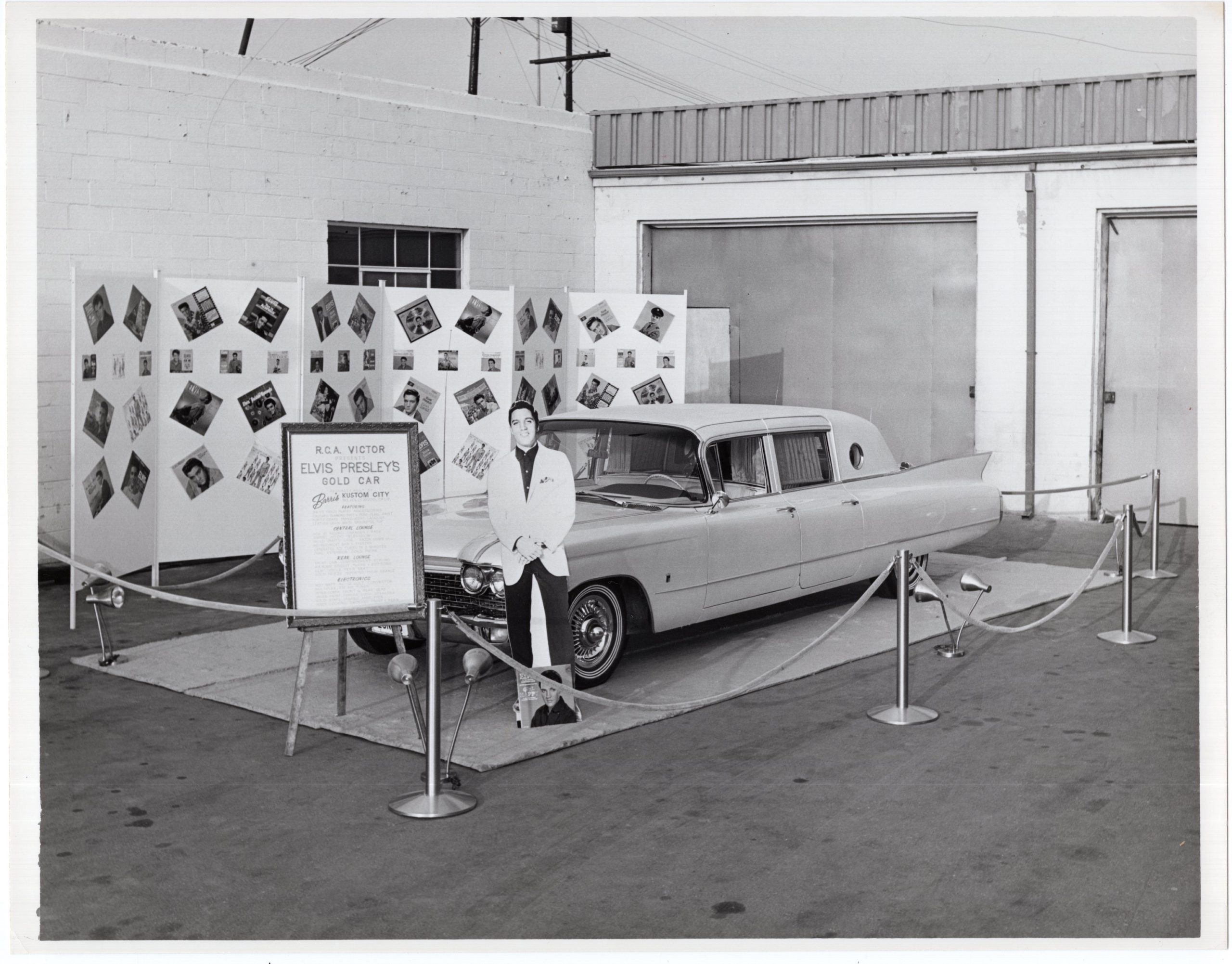 1960 Cadillac Series 75 Fleetwood Limousine by Elvis Presley - built by George Barris - photo 01.