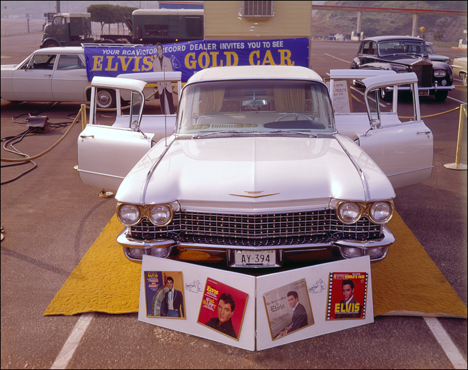 1960 Cadillac Series 75 Fleetwood Limousine by Elvis Presley - built by George Barris - photo 06.