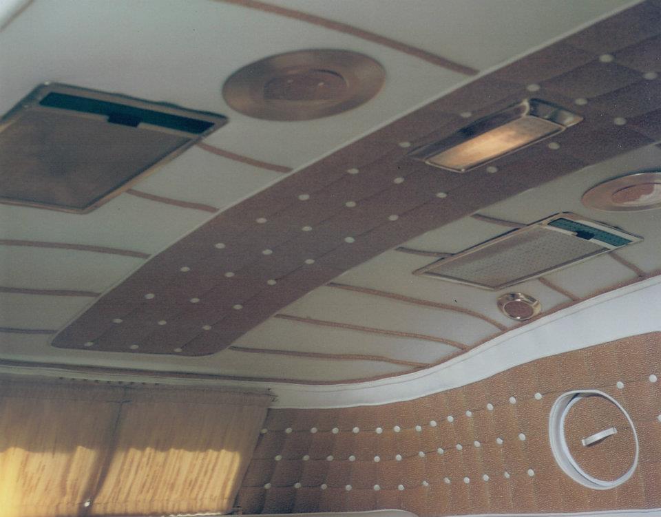 1960 Cadillac Series 75 Fleetwood Limousine by Elvis Presley - built by George Barris - photo 13.