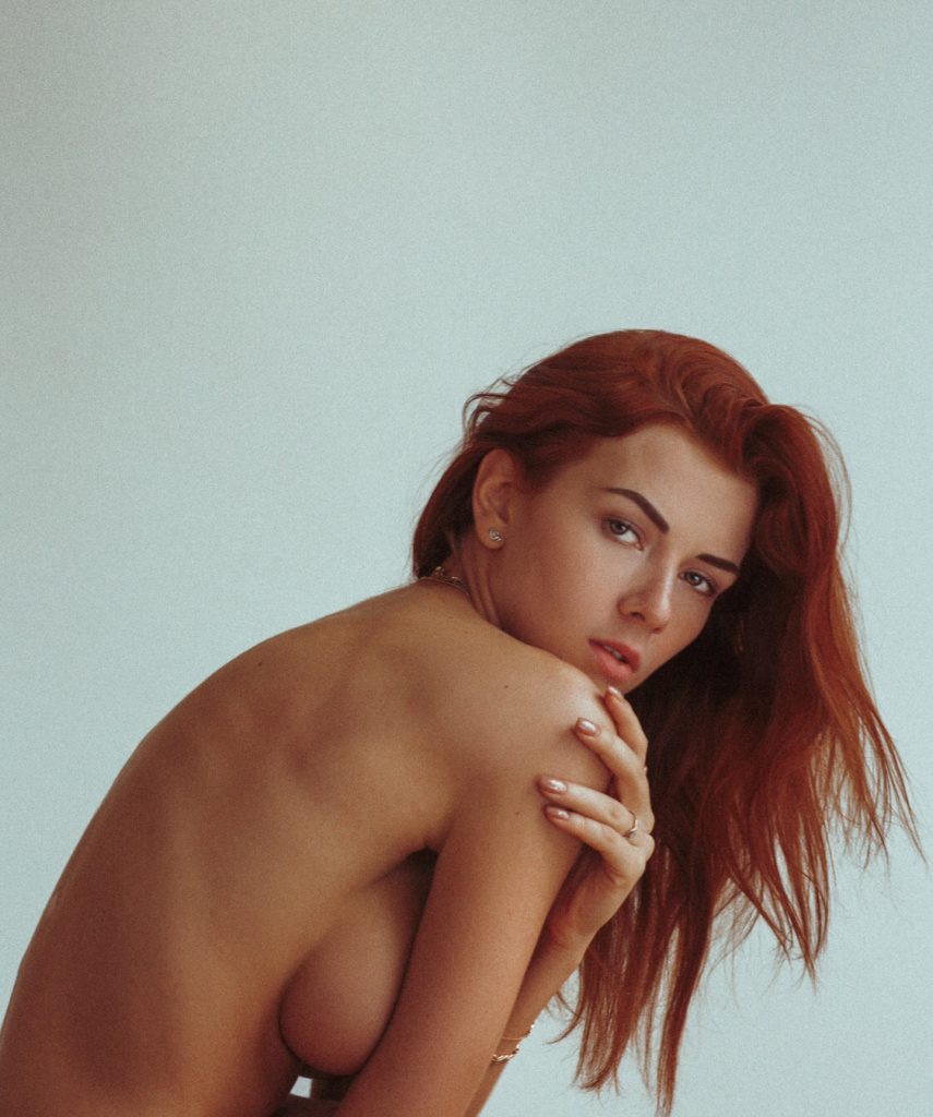 Inga Fox topless with expressive eyes, photo by Chaliapin