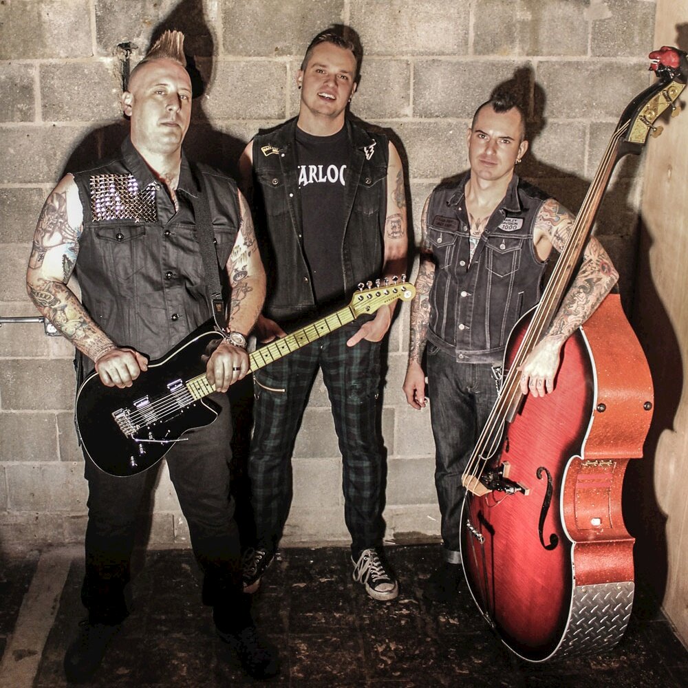 Cycobilly gotabilly trio Koffin Kats with double bass