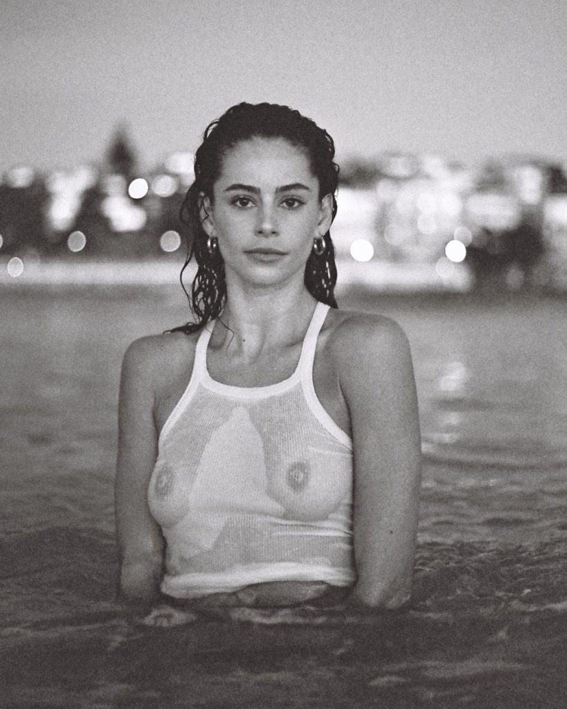 Paris Miller, Paris Miller, photo