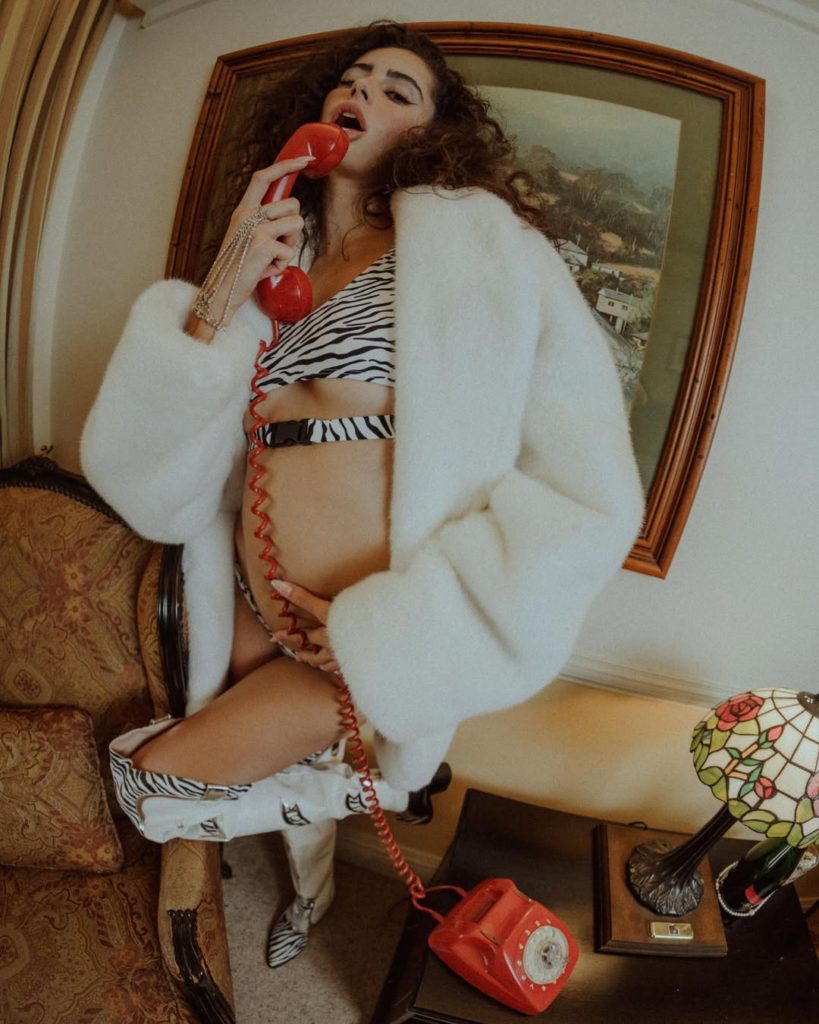 Paris Miller, Paris Miller, photo