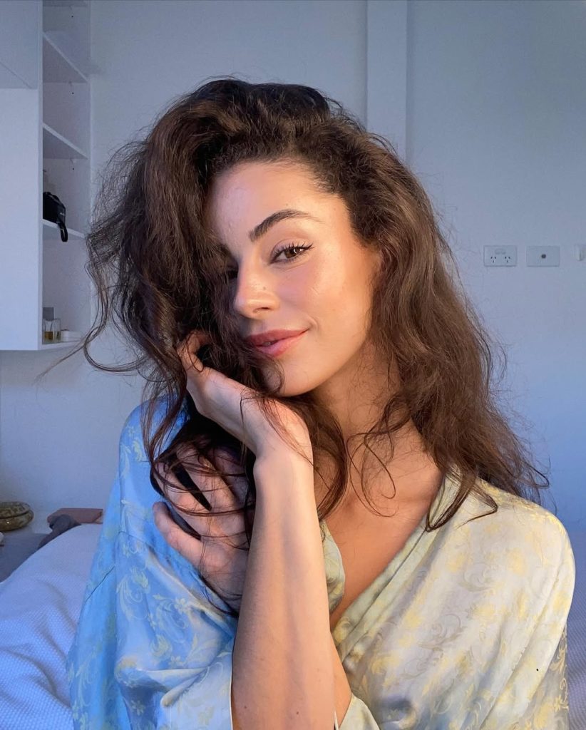Paris Miller, Paris Miller, photo
