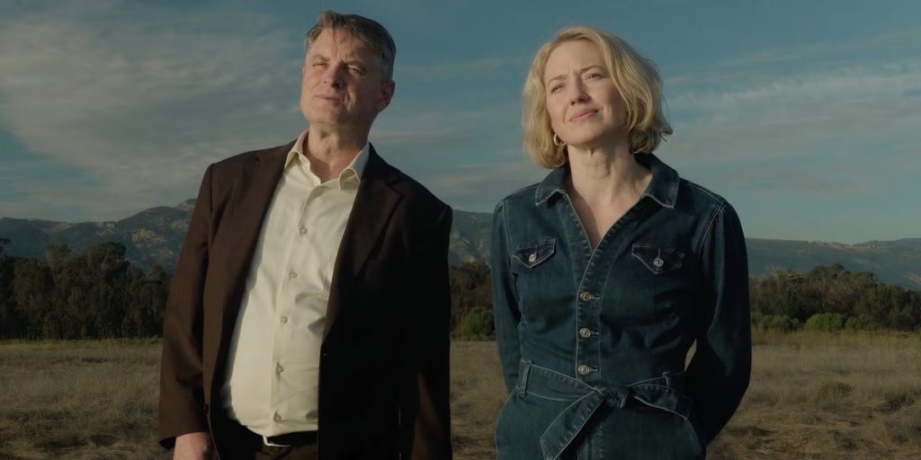 Lake George, Don (Shea Whigham) and Phyllis (Carrie Coon), a frame from the movie