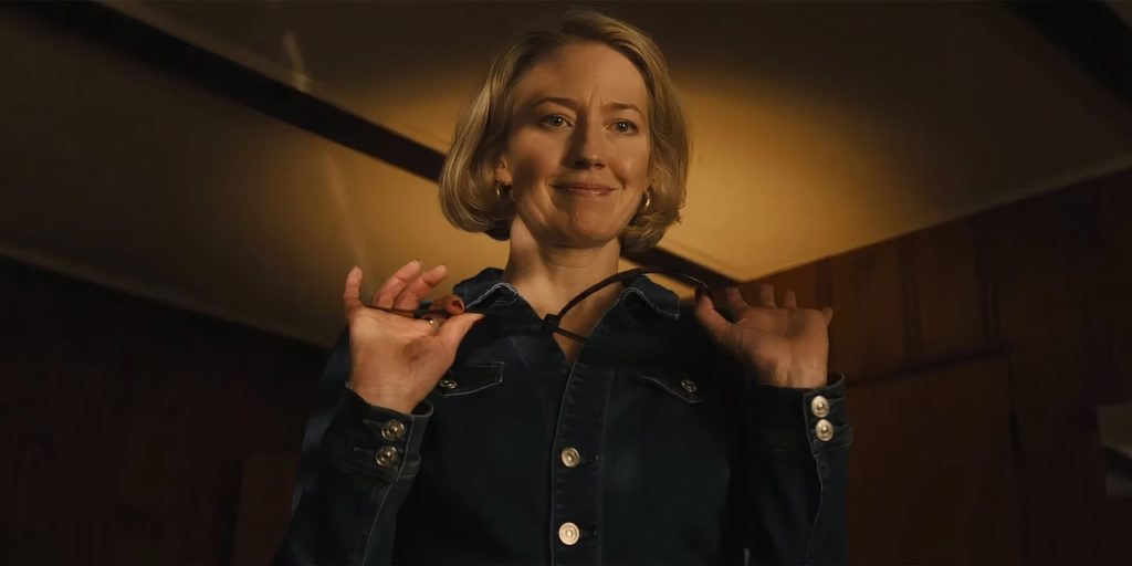 Lake George, Phyllis (Carrie Coon)