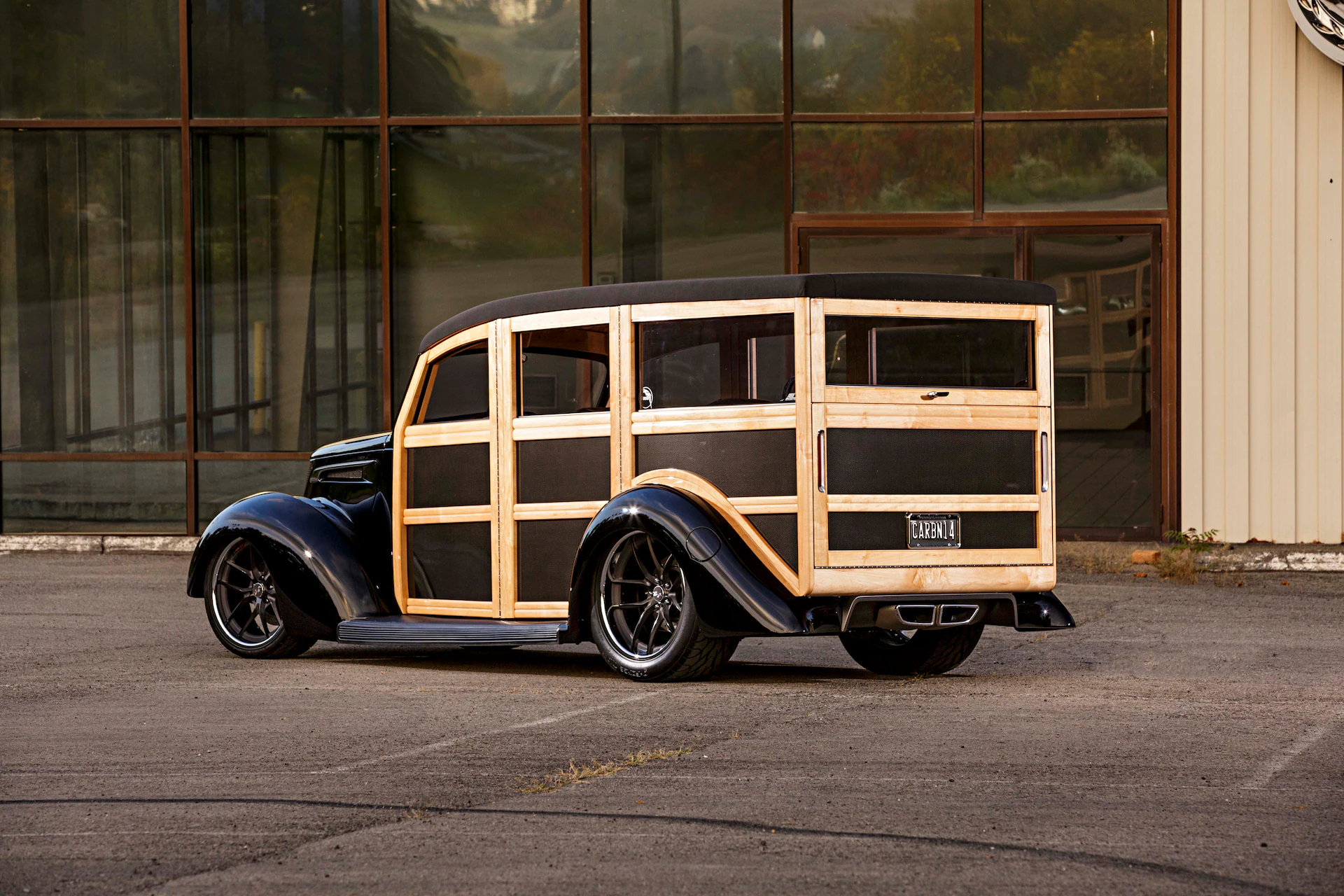 1937 Ford Woodie Wagon Carbon 14, photo 16.