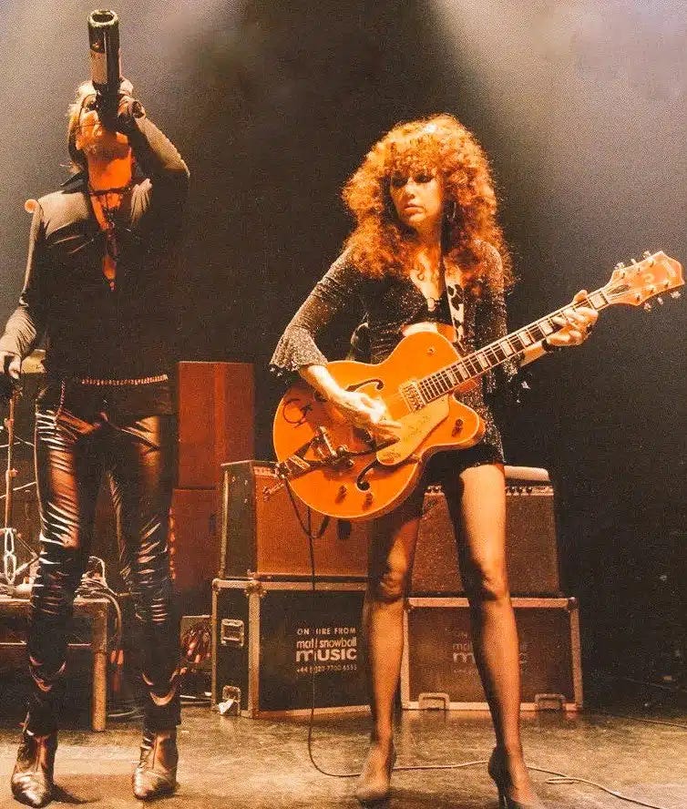 Cramps: Lux Interior and Poison Ivy on stage, The Cramps