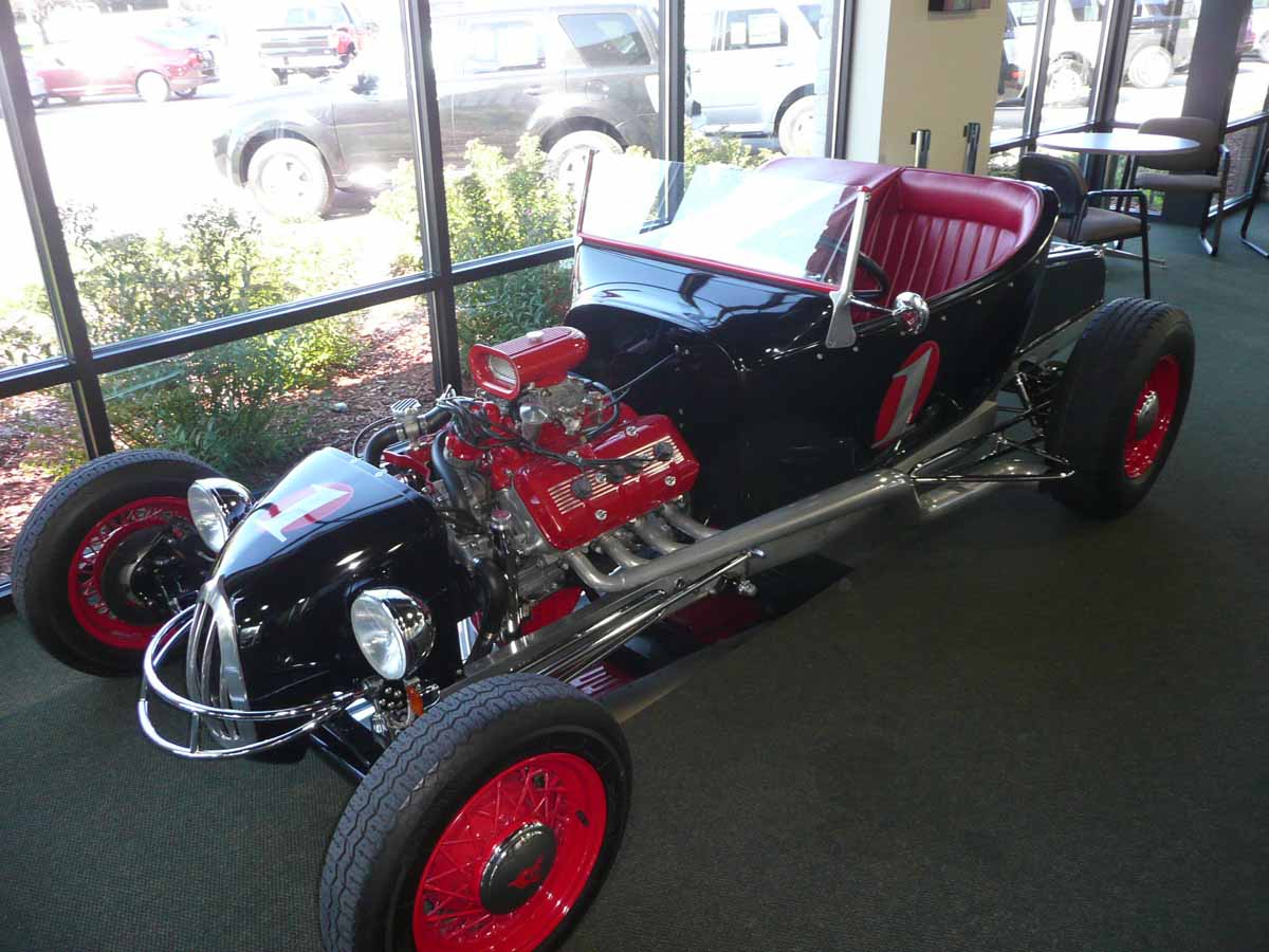 A 1923 Ford hot rod with a 4.0 liter Toyota V Hemi engine, photo 15.