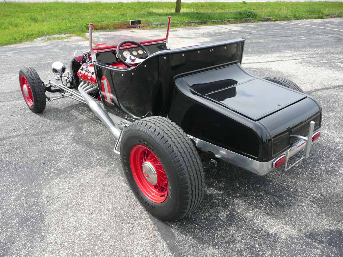 A 1923 Ford hot rod with a 4.0 liter Toyota V Hemi engine, photo 21.