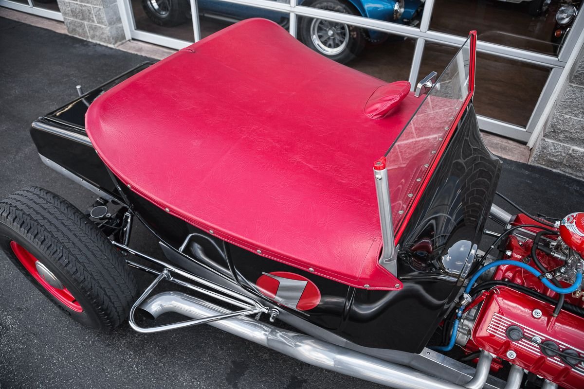 A 1923 Ford hot rod with a 4.0 liter Toyota V Hemi engine, photo 33.