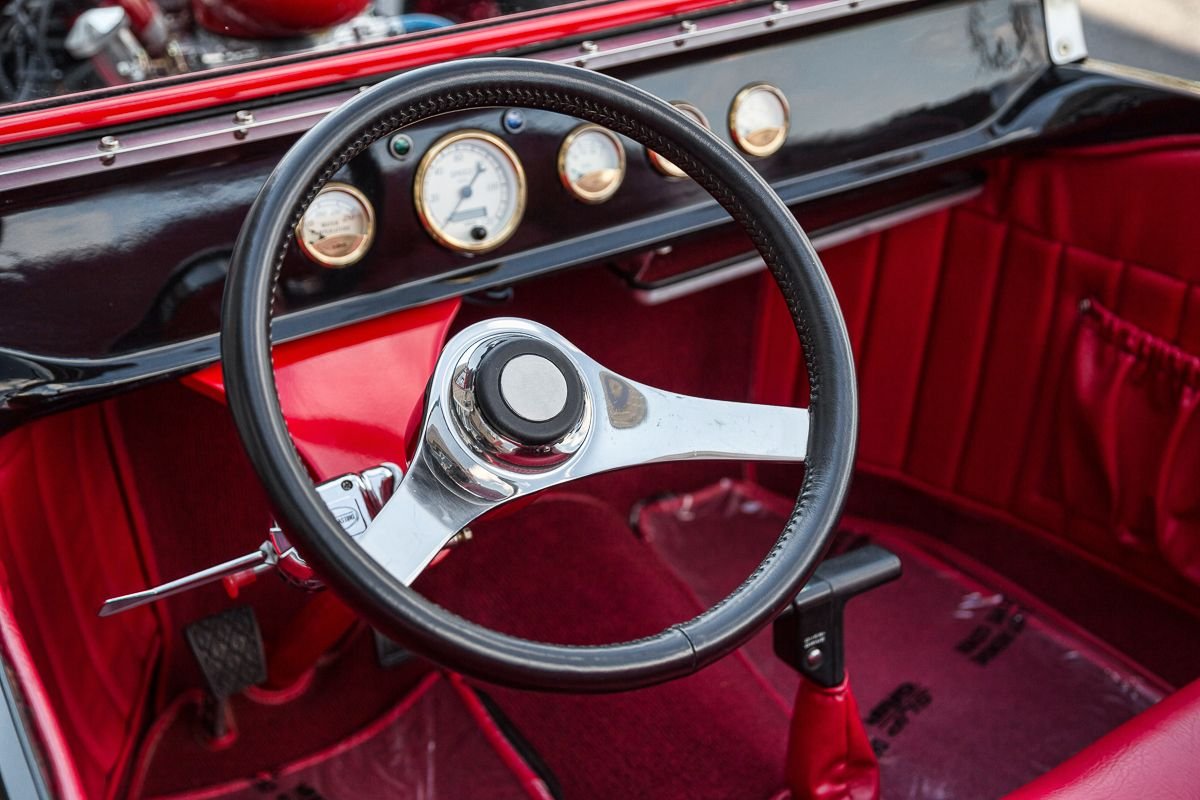 A 1923 Ford hot rod with a 4.0 liter Toyota V Hemi engine, photo 40.