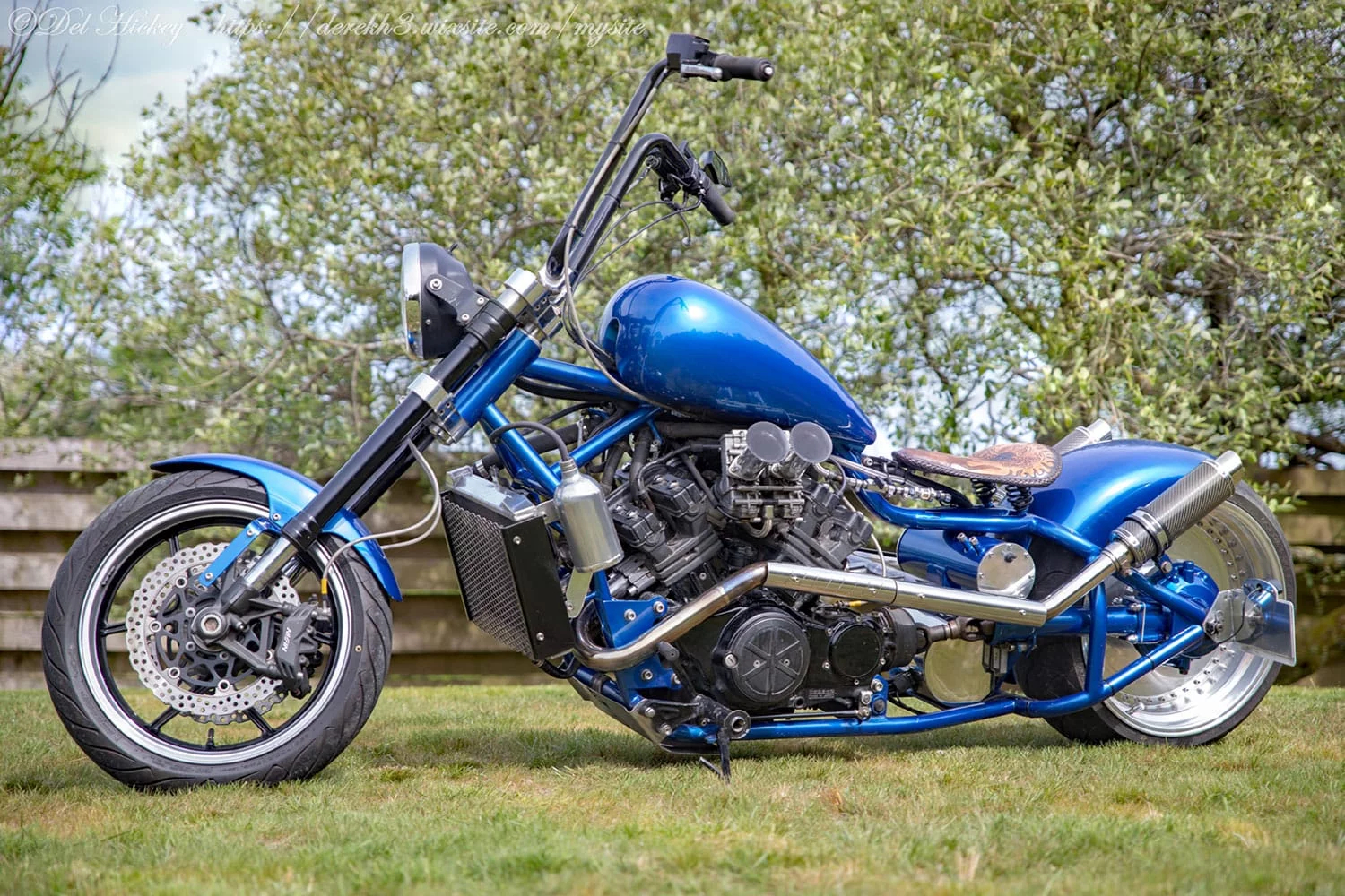 Chopper with a V4 engine from a Yamaha V-Max motorcycle, photo 01.