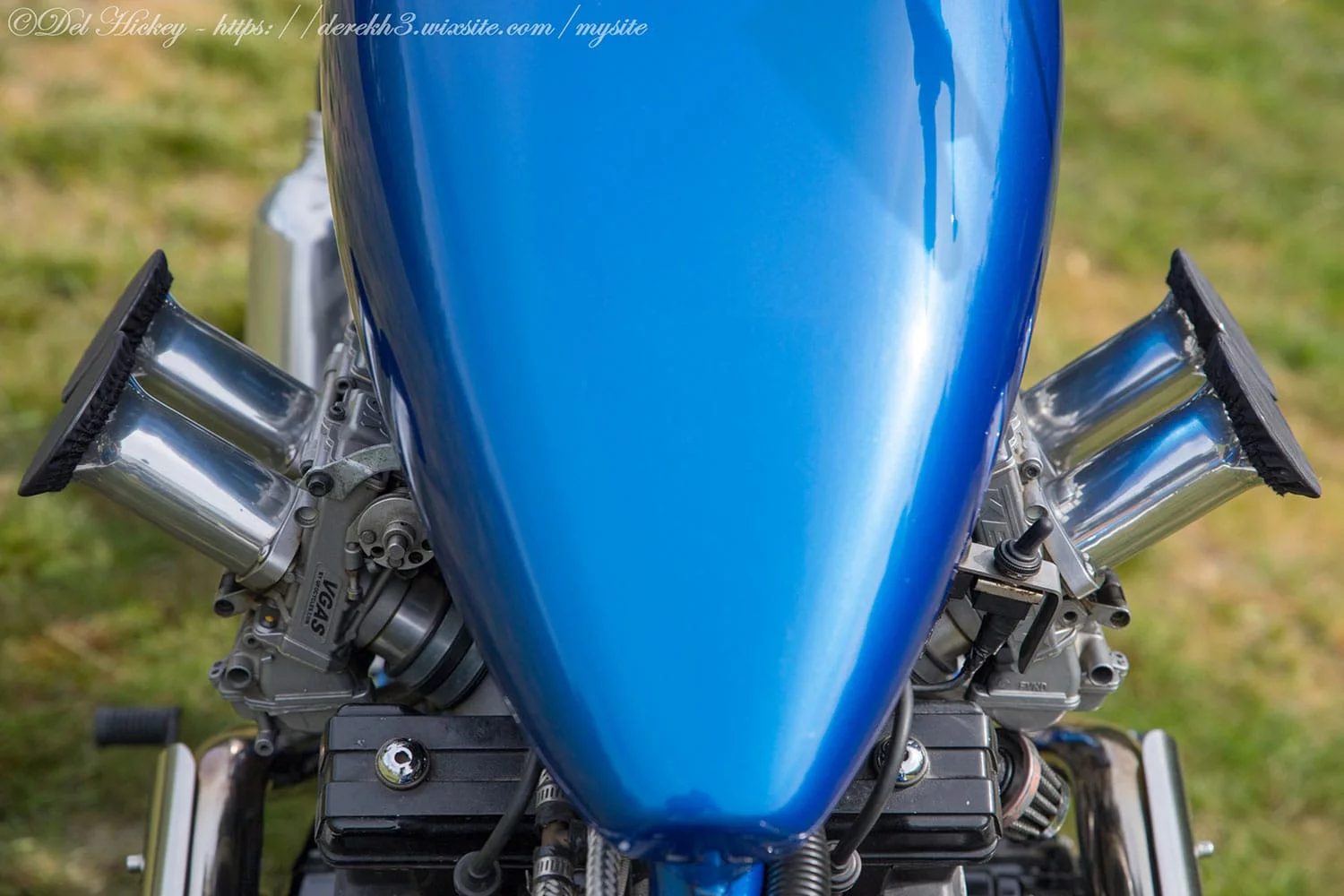 Chopper with a V4 engine from a Yamaha V-Max motorcycle, photo 04.