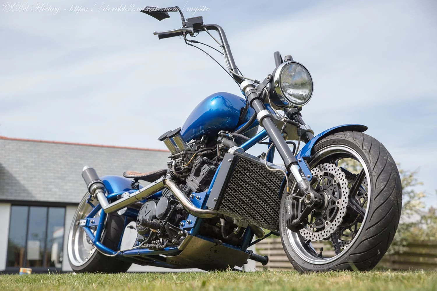 Chopper with a V4 engine from a Yamaha V-Max motorcycle, photo 05.