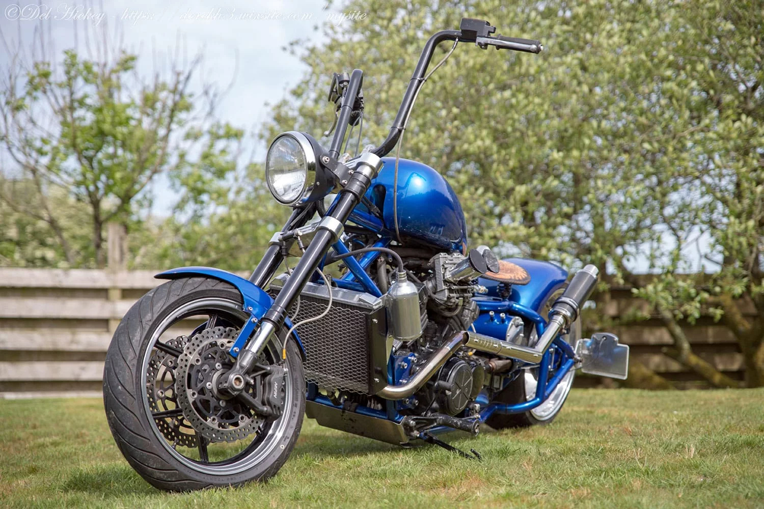 Chopper with a V4 engine from a Yamaha V-Max motorcycle, photo 06.