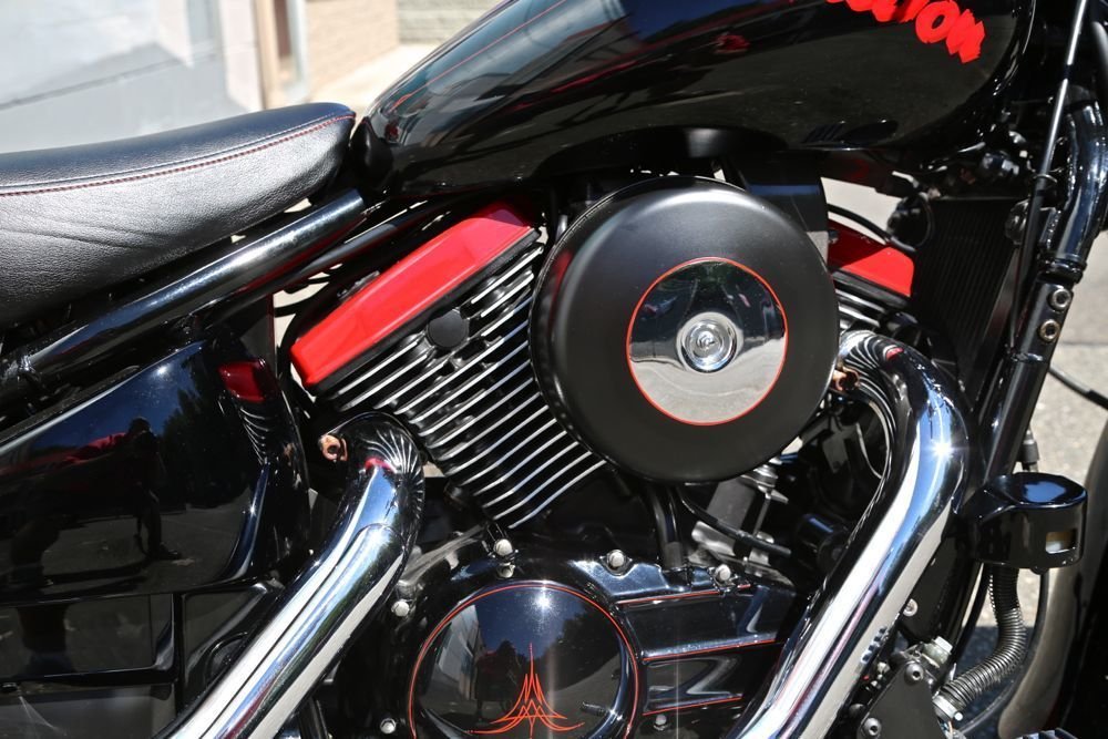 Custom Kawasaki motorcycle built in 2000, photo 06.