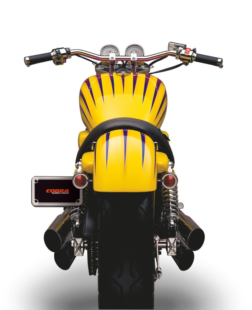 Custom Honda Magna motorcycle from Cobra Customs workshop, photo 05.
