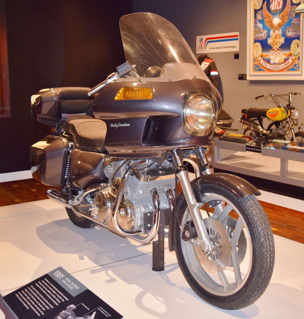 Harley-Davidson Nova prototype with V4 engine, photo 17.