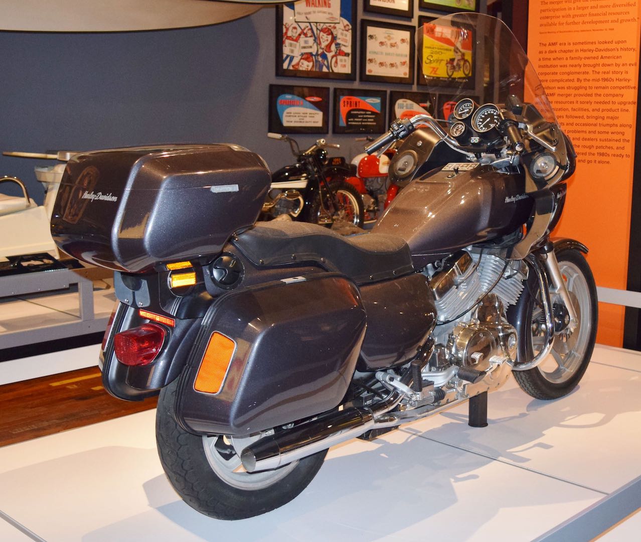 Harley-Davidson Nova prototype with V4 engine, photo 18.