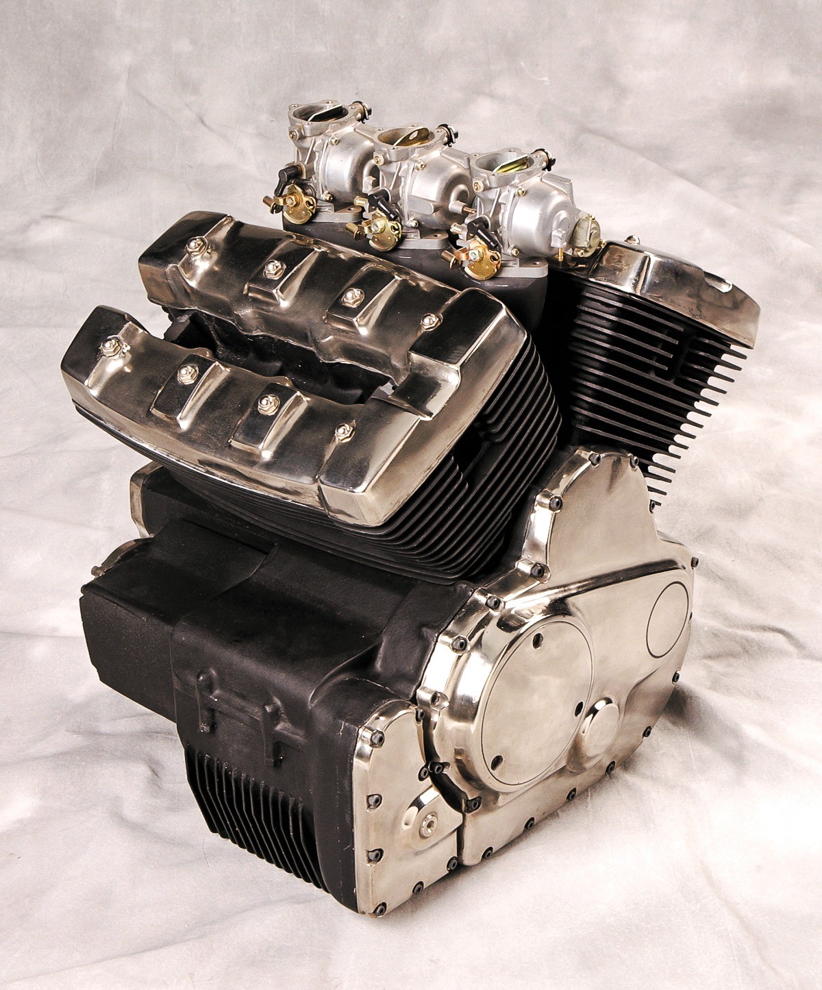 Prototype V6 engine for Harley-Davidson Nova motorcycle, photo 02.