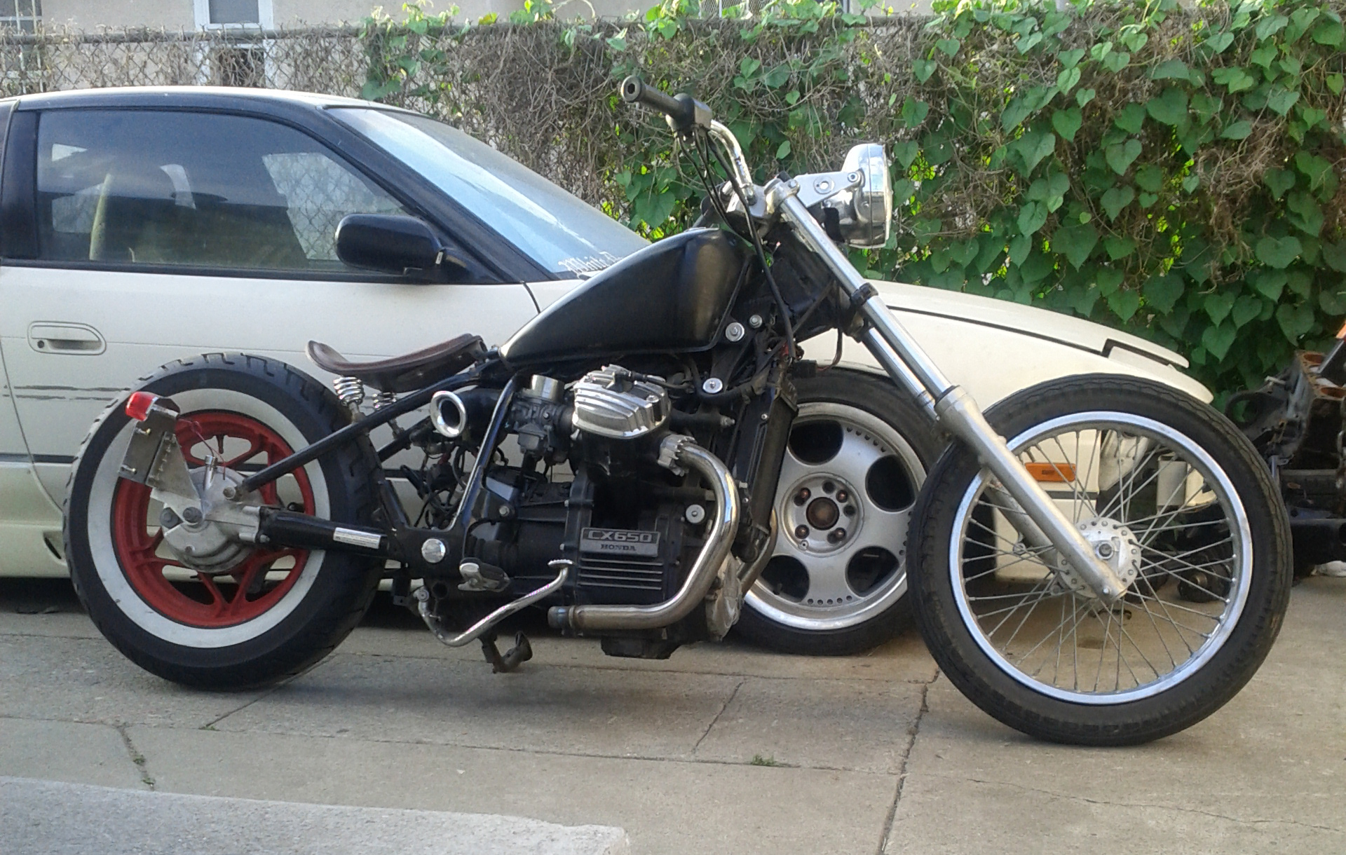 Chopper with engine from Honda CX650, photo 01.