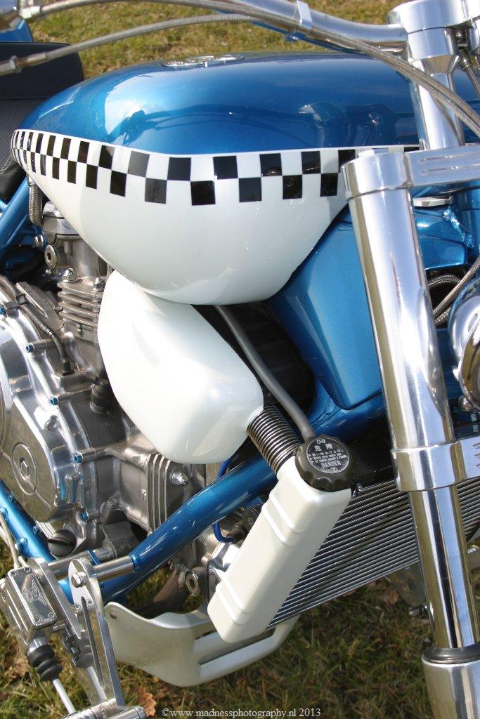 Custom Honda Super Magna bike with V4 engine, photo 04.