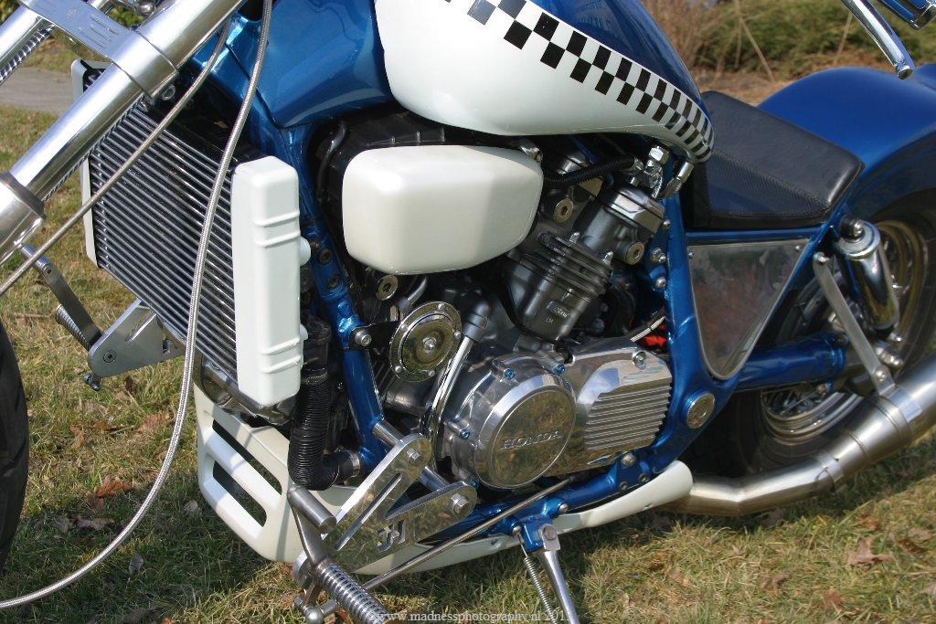 Custom Honda Super Magna bike with V4 engine, photo 11.