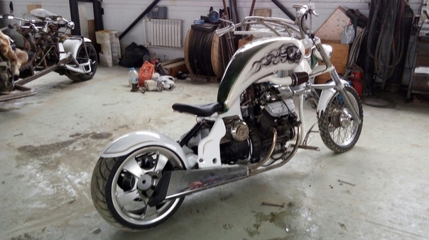 A white chopper with a MeMZ V4 engine from Zaporozhets, photo 09.