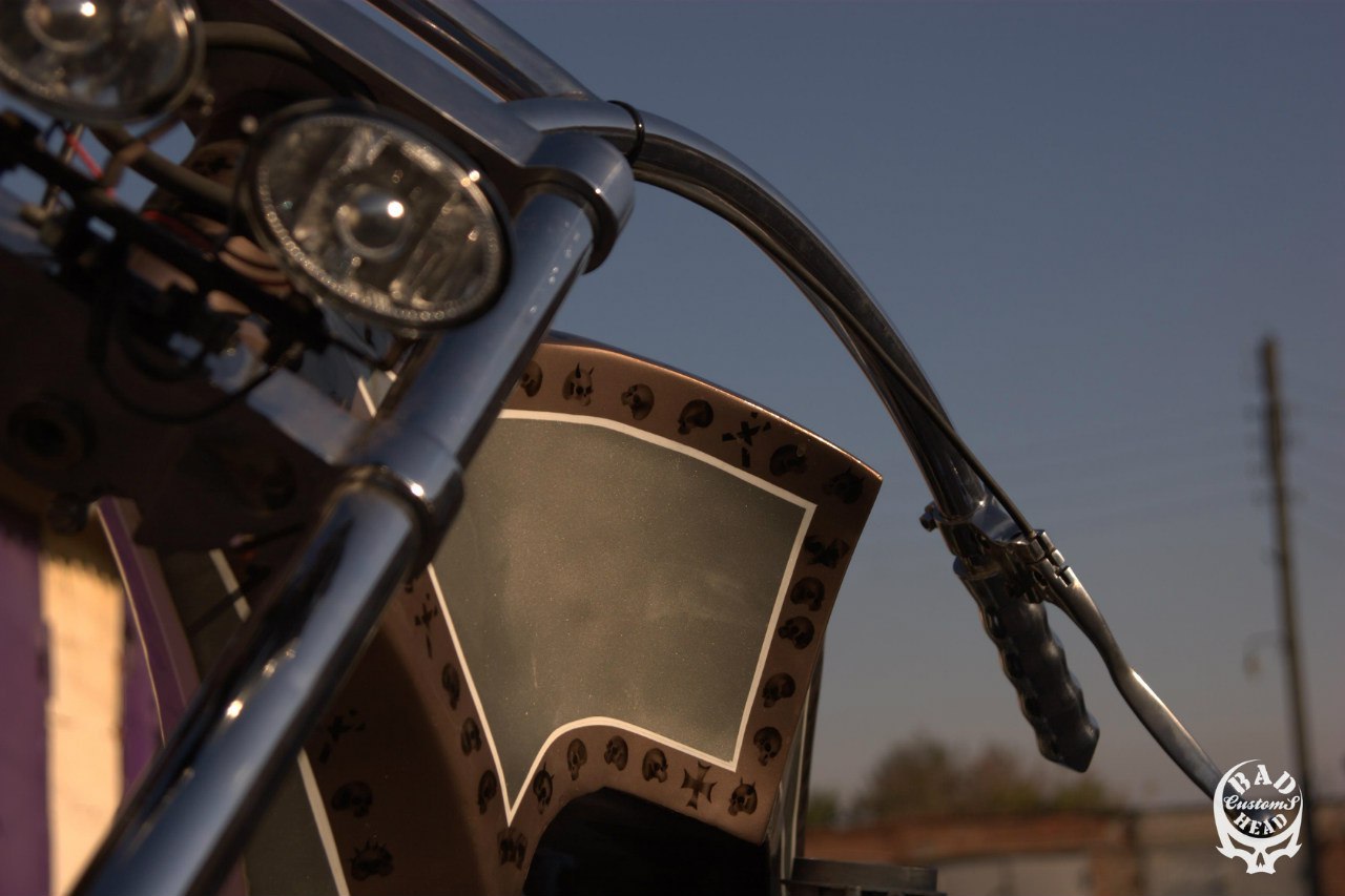 Chopper from the BadHead Customs workshop with a MeMZ V4 engine from Zaporozhets, photo 11.