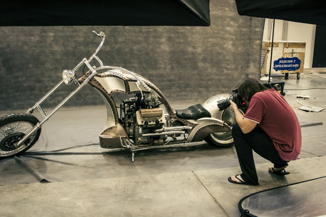 Chopper from the BadHead Customs workshop with a MeMZ V4 engine from Zaporozhets, photo 12.