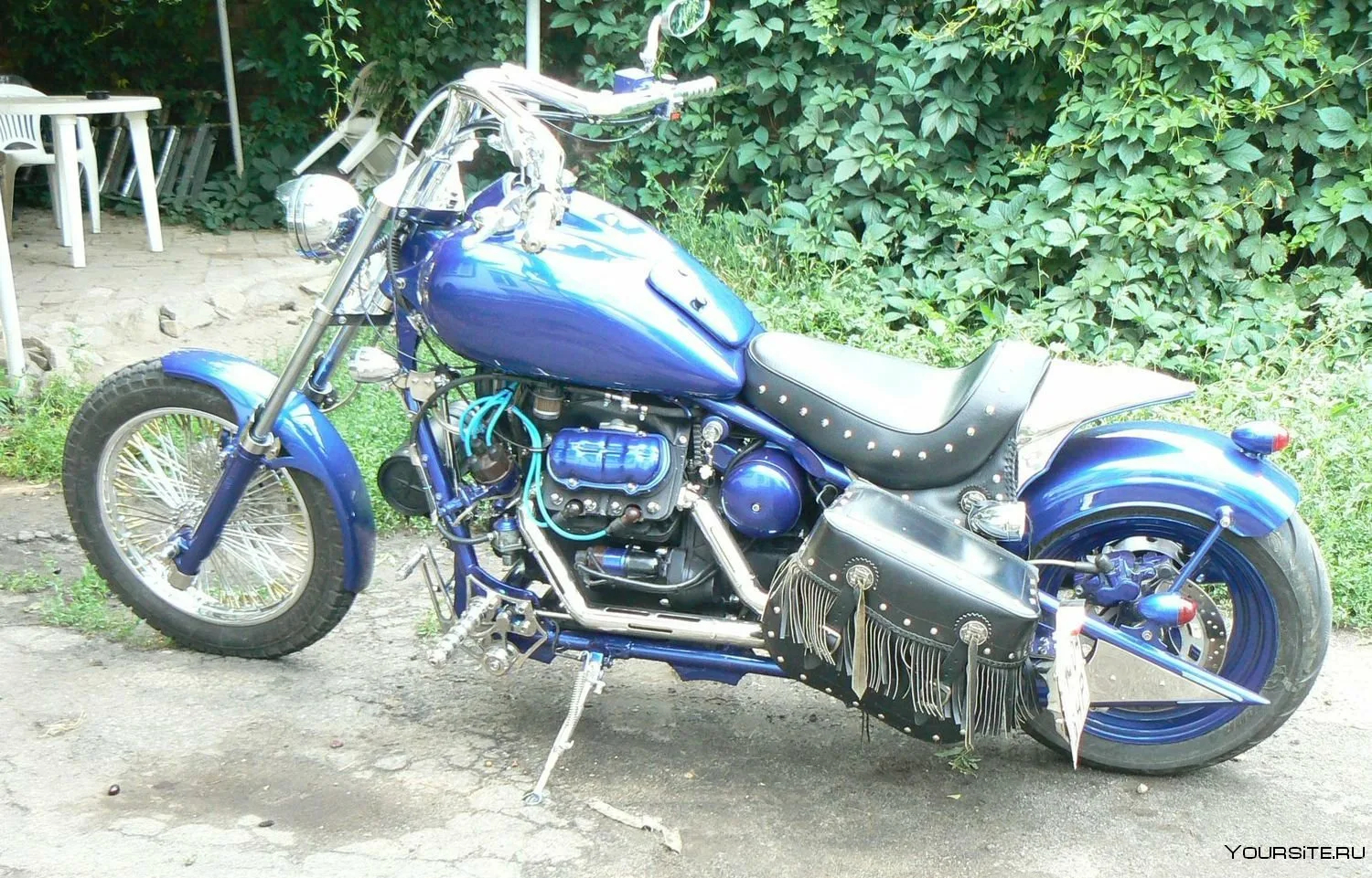 Jedi motorcycle with MeMZ-966G engine, V4, photo 04.
