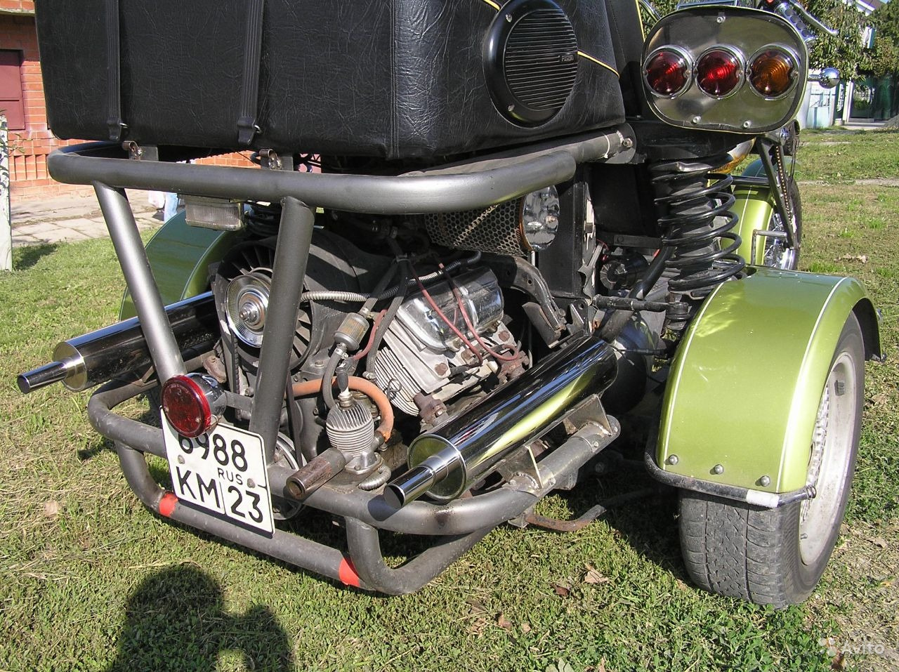 Trike with a V4 MeMZ engine, photo 04.