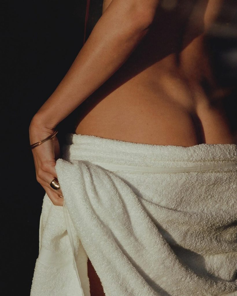 Kendall Jenner, nude photo