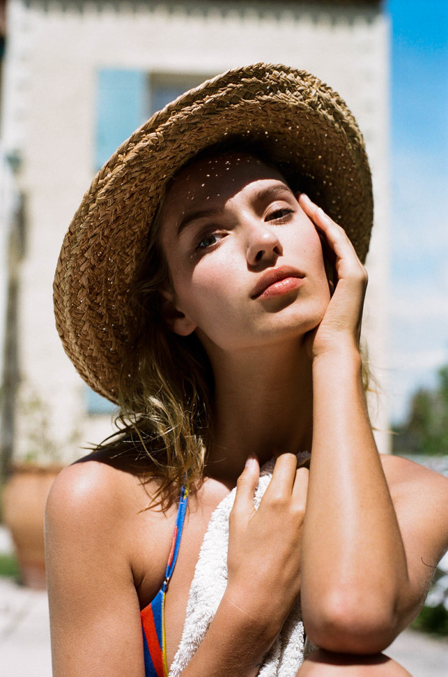 Lea Dina Mohr, german model, blonde photo