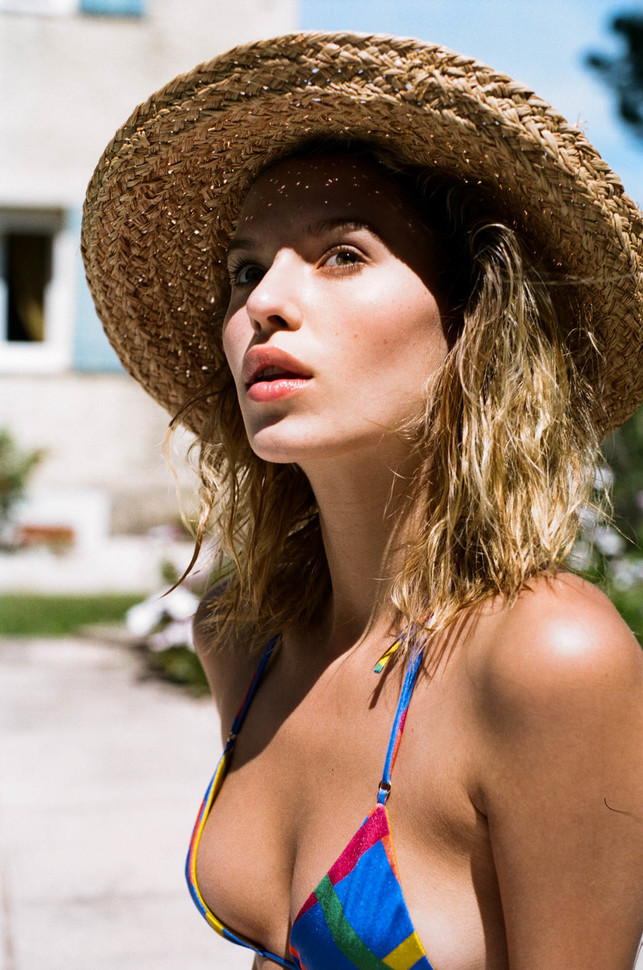 Lea Dina Mohr, beautiful German model, photo