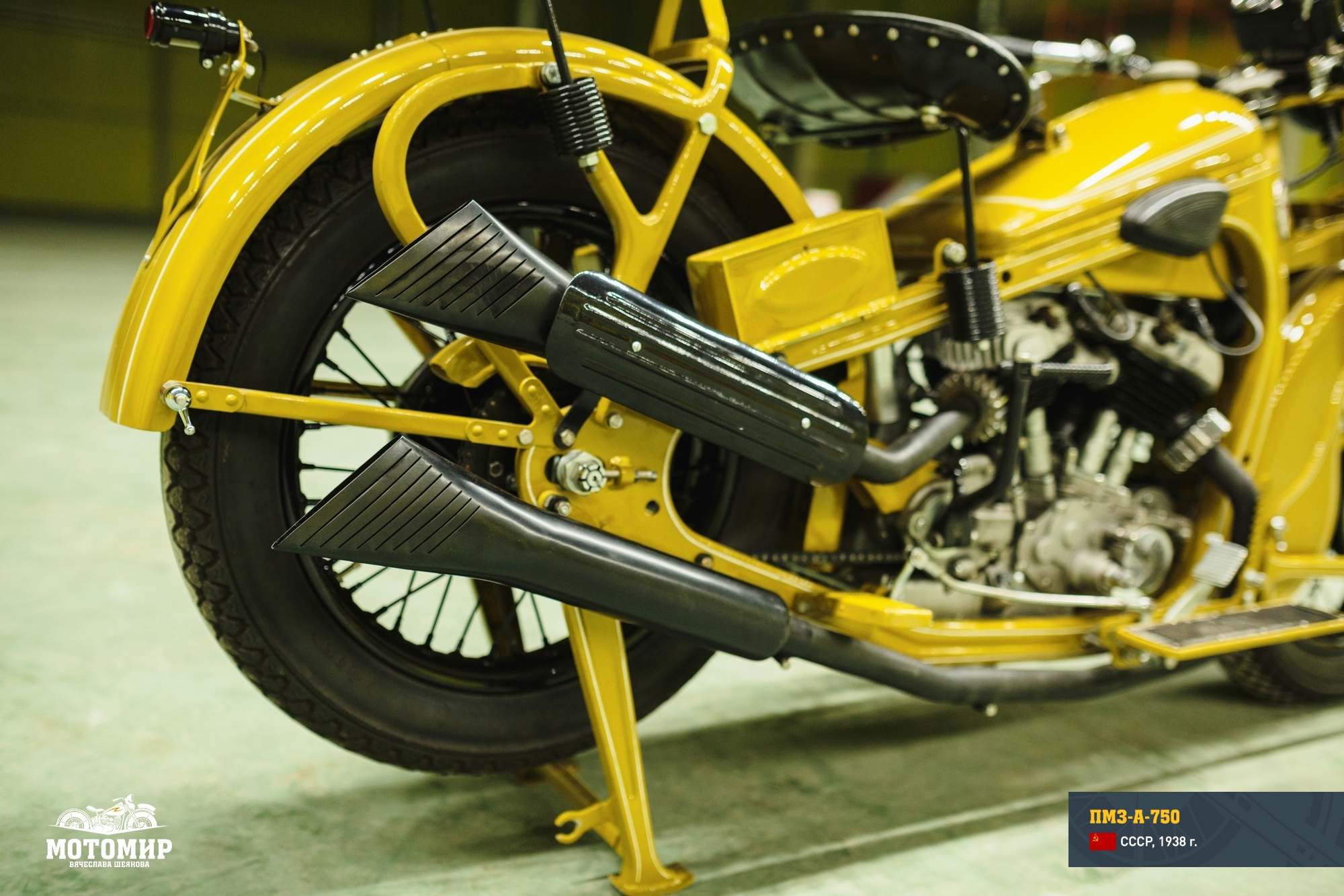 Motorcycle PMZ-A-750, the only Soviet motorcycle with a V-Twin engine, photo 11.