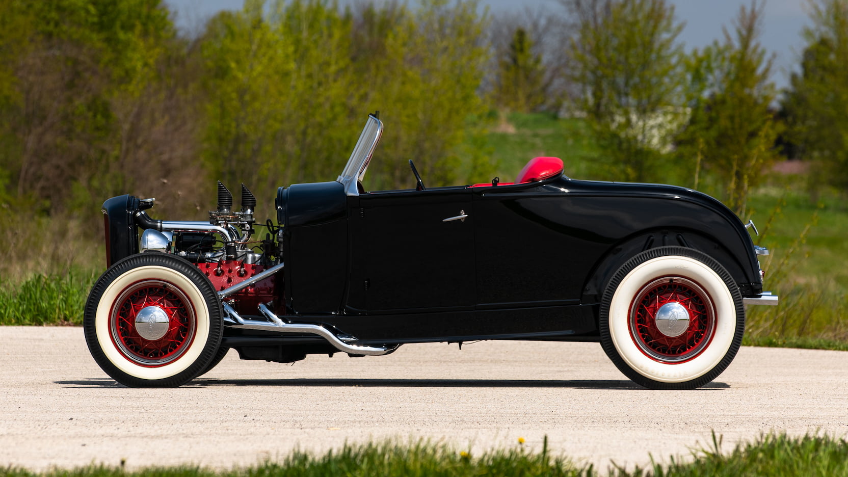 Elvis Presley's hot rod from the movie Loving You, photo 2.