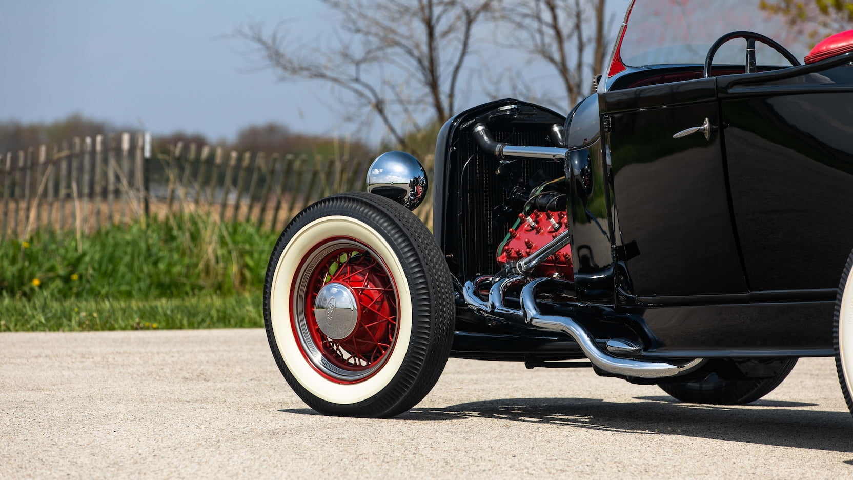 Elvis Presley's hot rod from the movie Loving You, photo 15.